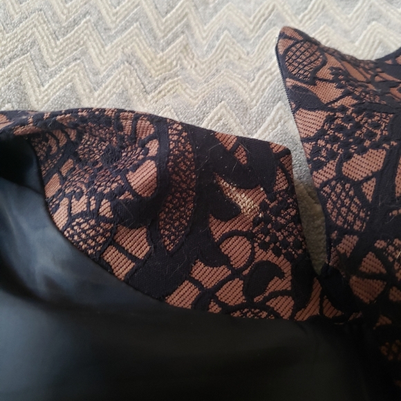 Loft 82 navy blue and cream floral lace dress - Picture 5 of 9